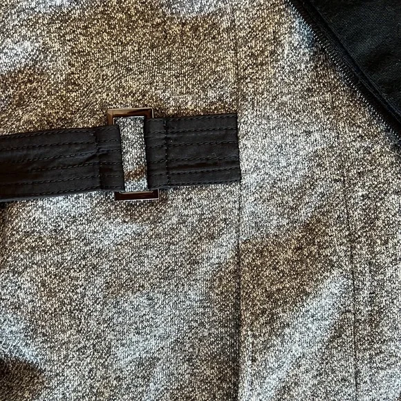 Ladies jacket - Picture 4 of 7